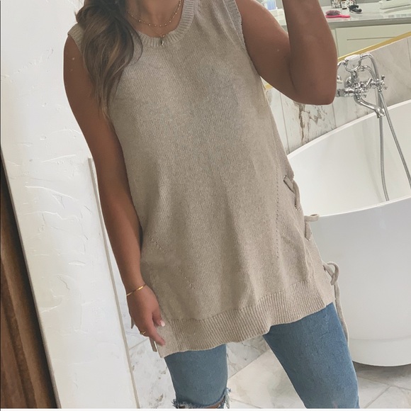 Free People Sweaters - MOVING SALE🎉 Lace up side sweater vest